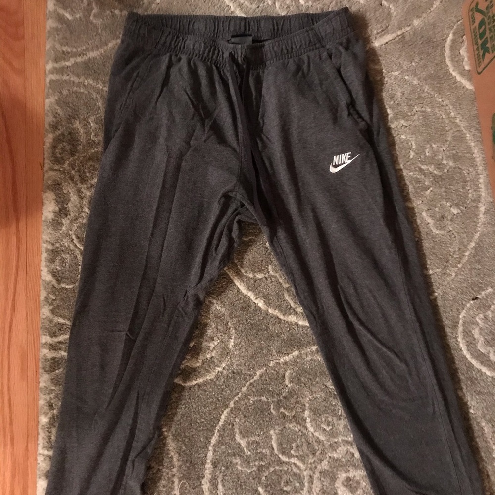 Men’s Nike jogger sweatpants